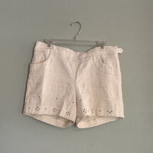 elevenses Cream Eyelet High-Waist Pull-On Shorts
